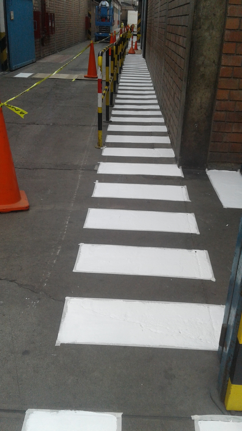 PINTADO DE LINEAS DE SEGURIDAD&nbsp;&nbsp;